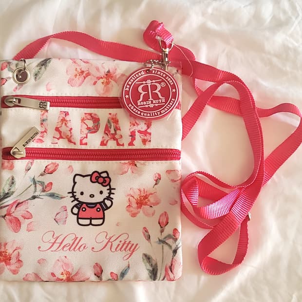 [새상품, 1+1] 도쿄에서 구매한 헬로키티 크로스백
