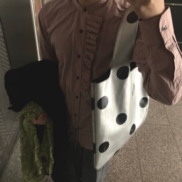 드리스 반 노튼 프릴 셔츠