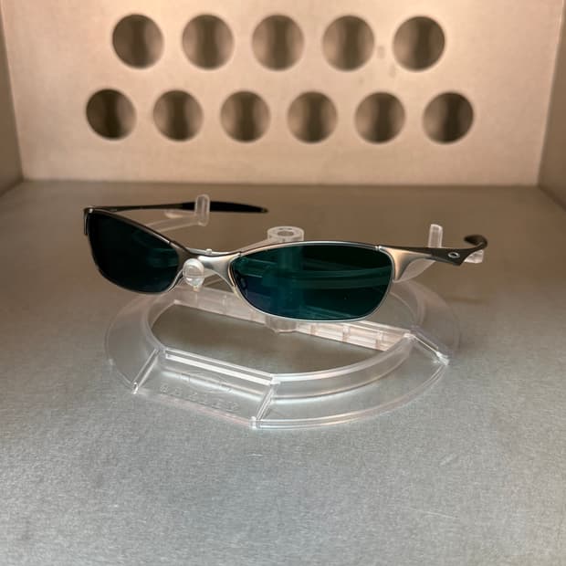 오클리 Wire Tap 와이어탭 (2002)