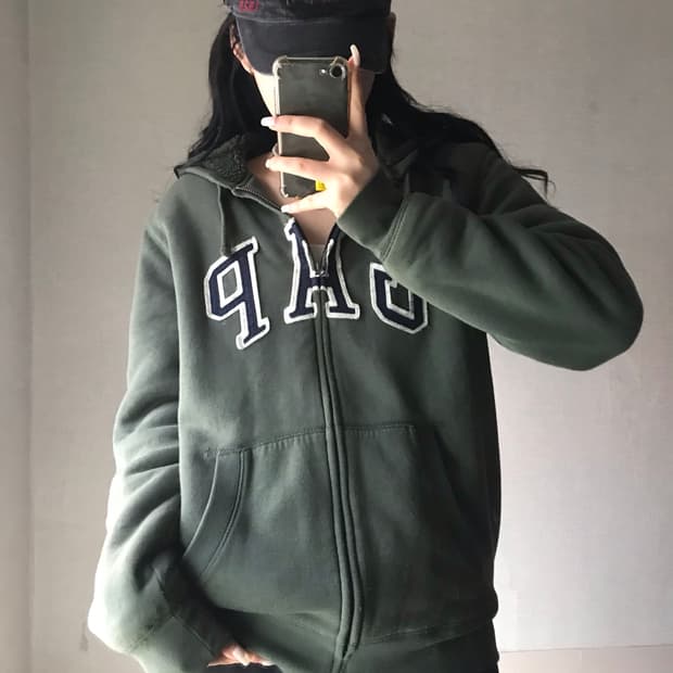 갭 카키 보아털 후드집업