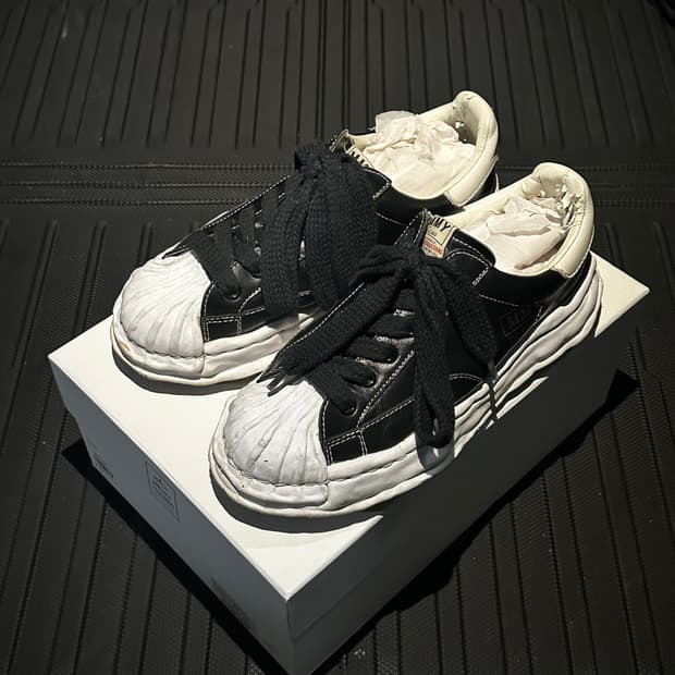 [42] 미하라야스히로 블레이키 레더 검흰