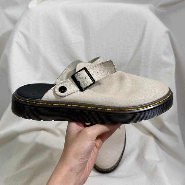  Dr.Marten 칼슨 웜 샌드