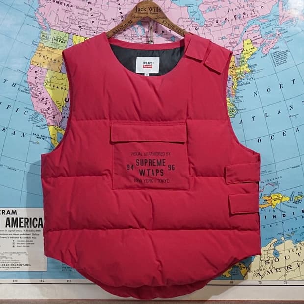 슈프림 X 더블탭스 텍티컬 다운 베스트