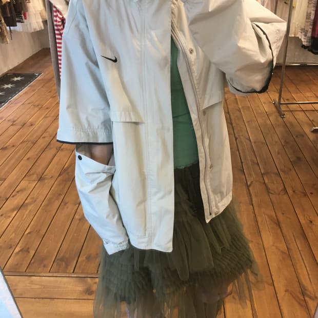 나이키 연그레이 투웨이 바람막이