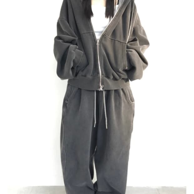 easeas 이즈이즈 후드집업