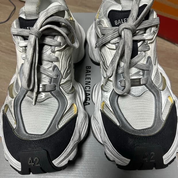 [42] 발렌시아가 카고 스니커즈 화이트 그레이