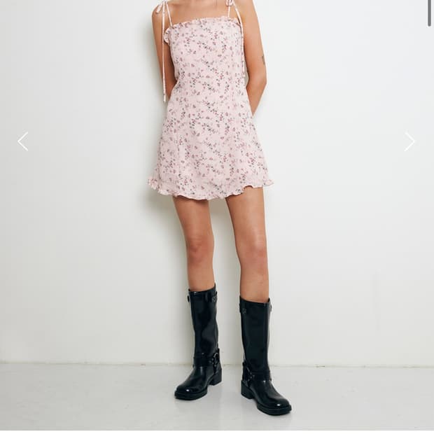 낫유어로즈 미니원피스