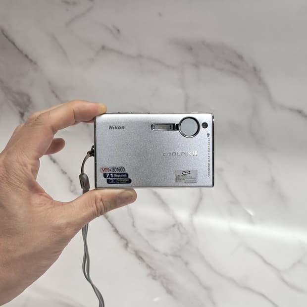 준민트급! 니콘 Nikon coolpix s8 빈티지 카메라