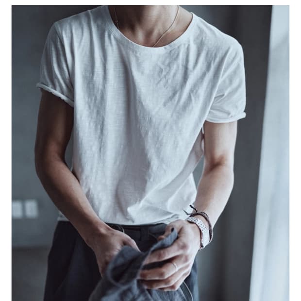 모노프리베 티셔츠