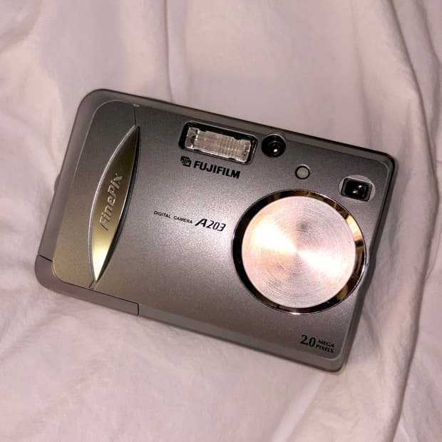 후지필름 FinePix A203 