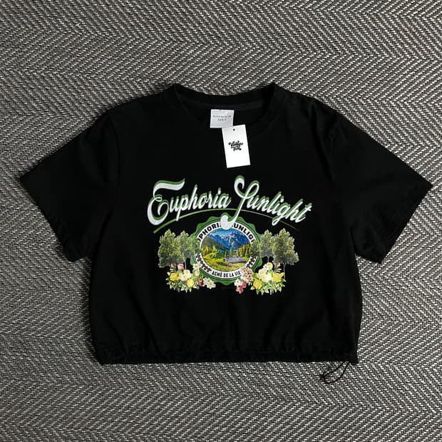 아크메드라비 빅로고 크롭 티셔츠o 3350