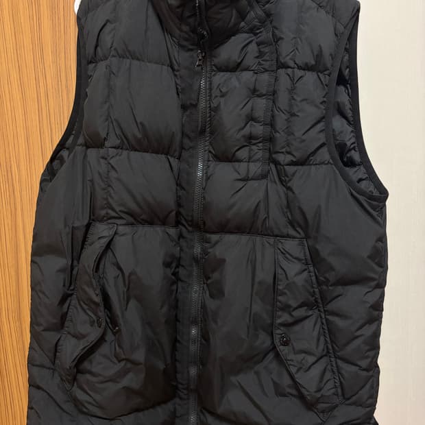 스톤아일랜드 패딩 베스트 105