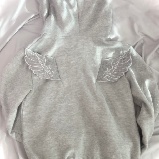 빈티지 엔젤코어 날개 후드집업 y2k 너드 모리 니혼진 샵페어리