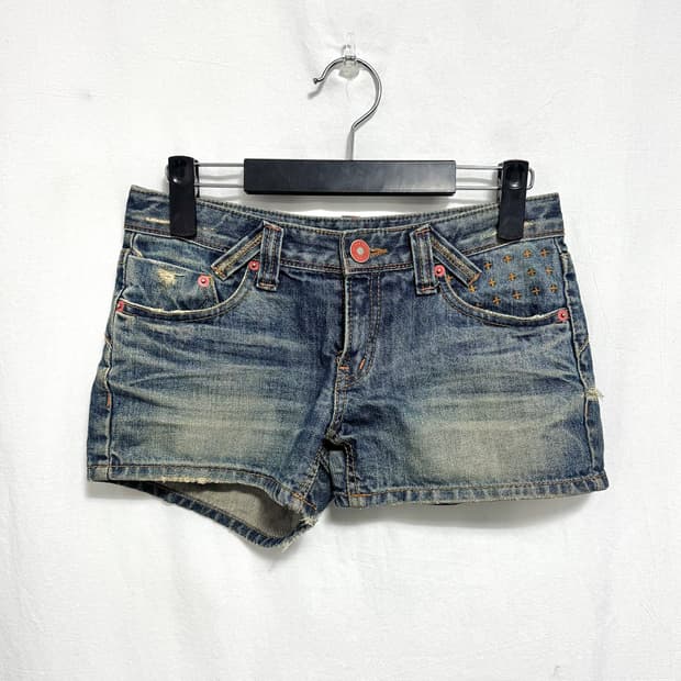 Washed denim shorts