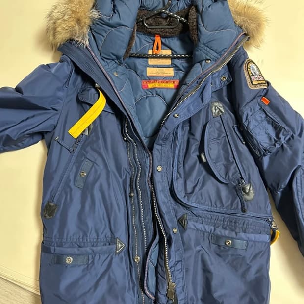 파라점퍼스 네이비 패딩