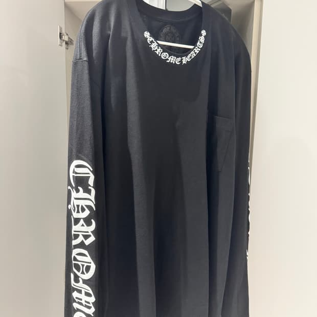 XL, L 크롬하츠 넥 로고 롱슬리브