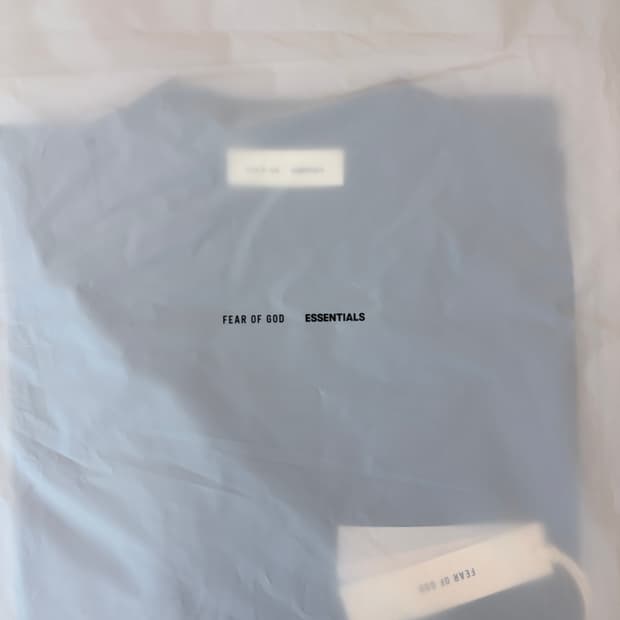 [S] 25SS 에센셜 클래식 티셔츠