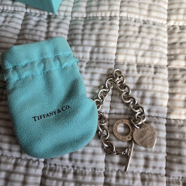 티파니앤코 하트토글 팔찌