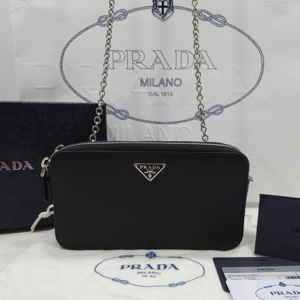 프라다 사피아노 더블 지퍼 체인백 