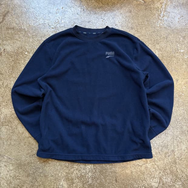 puma 네이비 플리스 티셔츠