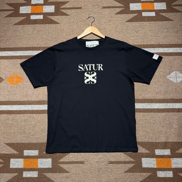 SATUR 세터 반팔 L