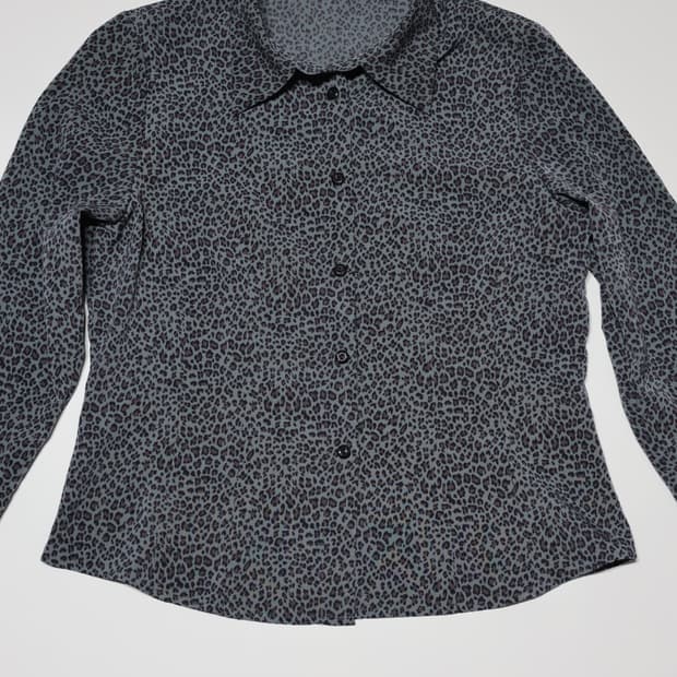 [JPN] Grey Leopard Pattern Shirt