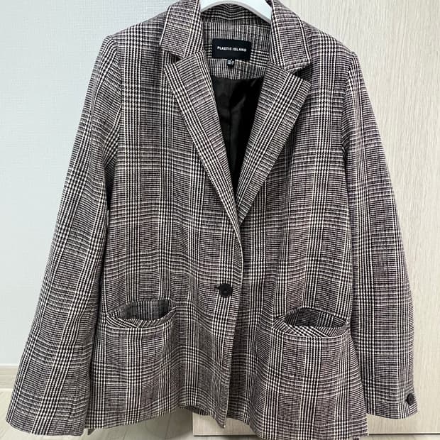 플라스틱아일랜드 체크 블레이저
