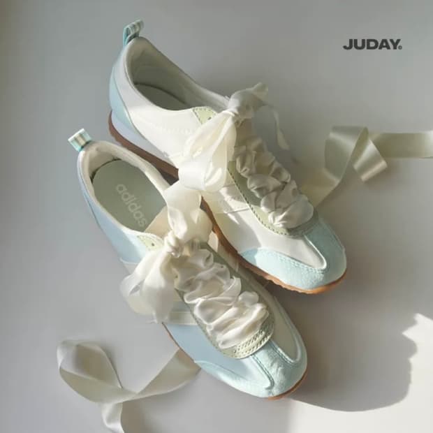 아디다스 조그 블루 화이트 크림치즈 헤이즐넛 JI2434 무신사에이블리