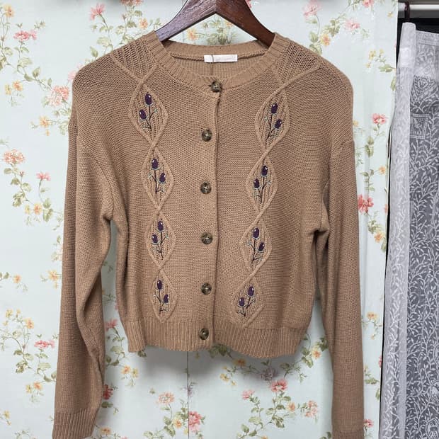 꽃 자수 니트 가디건