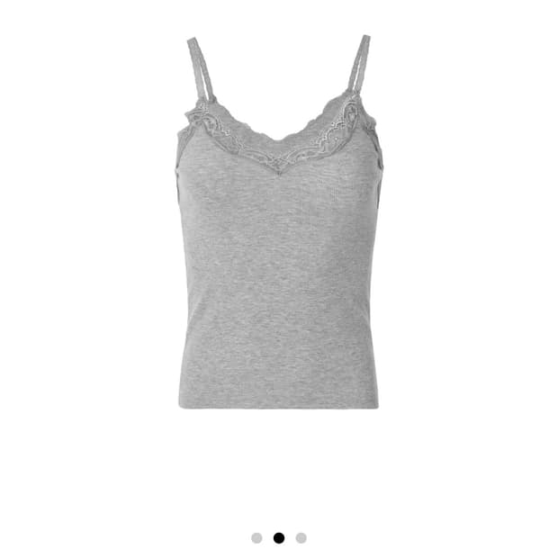 제니오 로맨스 슬리브리스 romance lace sleeveless
