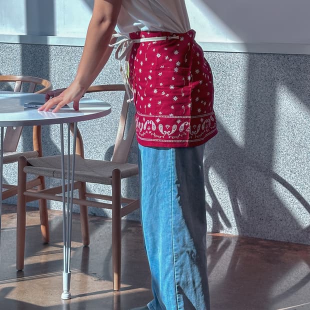 ❤️버건디 페이즐리 하프 앞치마🌿 | ZAKANAKA