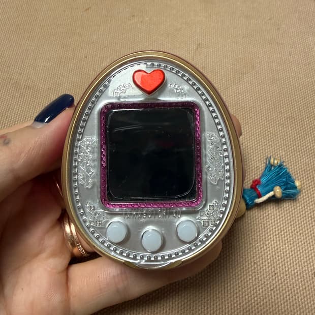 다마고치 포유 화이트 (폰포함)