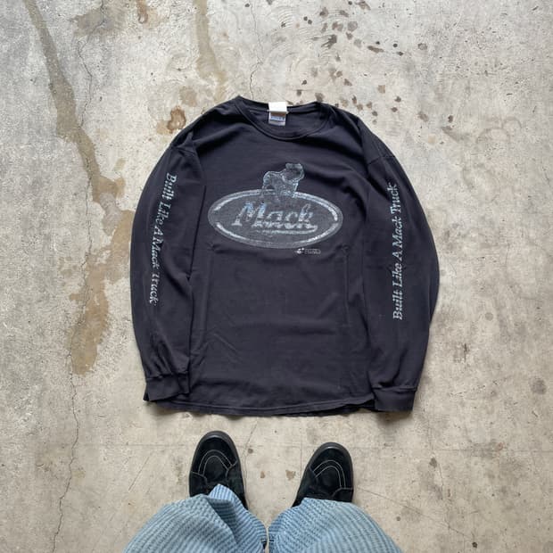 90-00s Mack truck distressed long sleeve