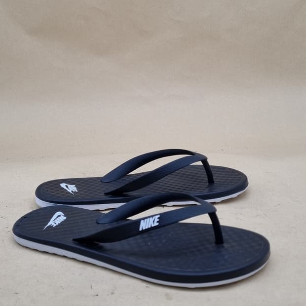 나이키 온덱 플립플랍 쪼리 230