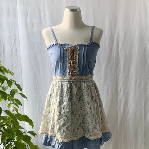 아일렛 스모크 밴딩 뷔스티에 원피스