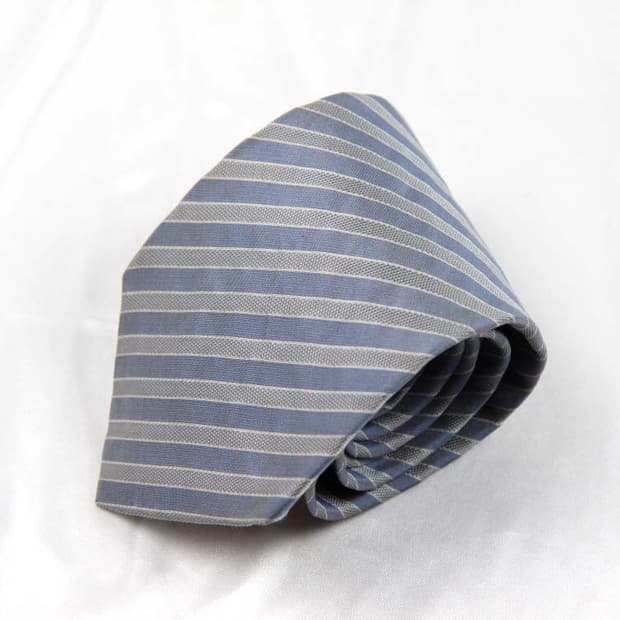 입생로랑 7.9cm A등급 남자 명품 넥타이