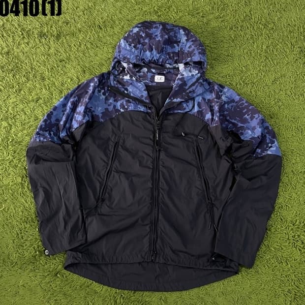 Cp 컴퍼니 바람막이 