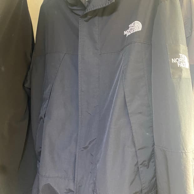 노스페이스 바람막이