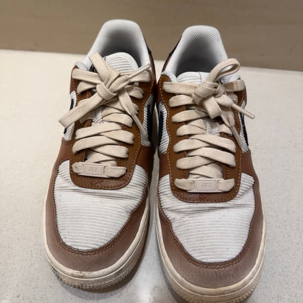 나이키 에어포스1 브라운 240 아디다스 스니커즈 운동화 여자신발