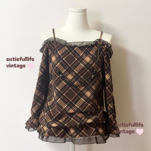 히메카지 초코딸기 오프숄더 탑