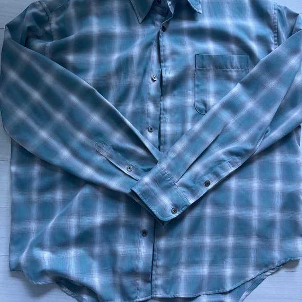 마티스 더 큐레이터 옴브레셔츠 블루그레이 1사이즈