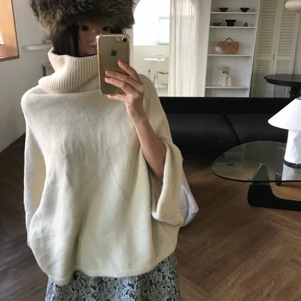 vintage turtle neck cape knit
