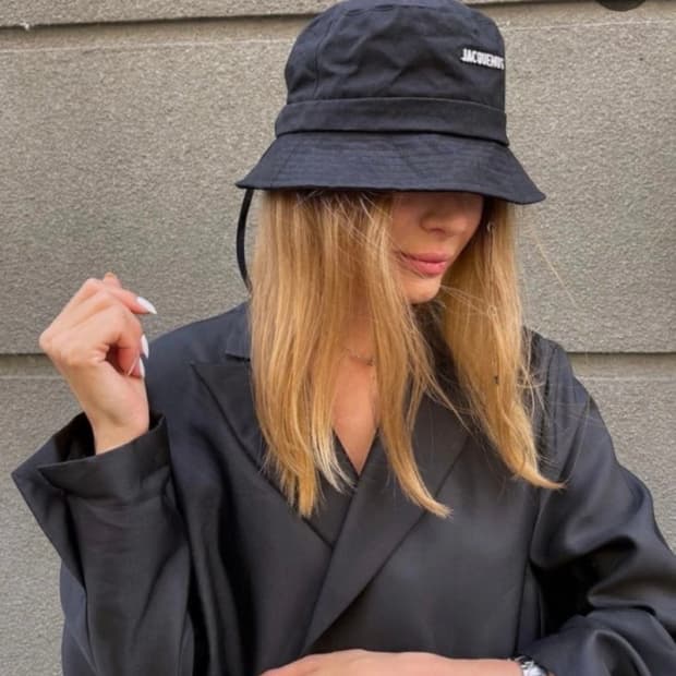 자크뮈스 버킷햇 블랙