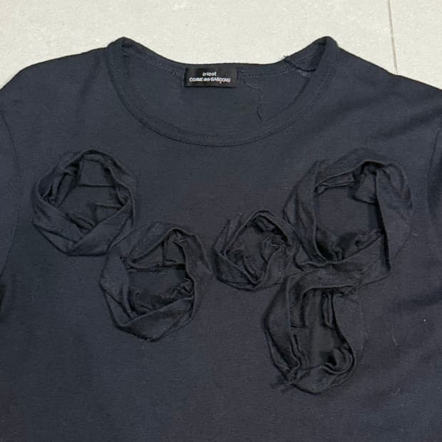 2001 꼼데가르송 5송이 장미 결합 울 니트 롱슬리브 스웨터