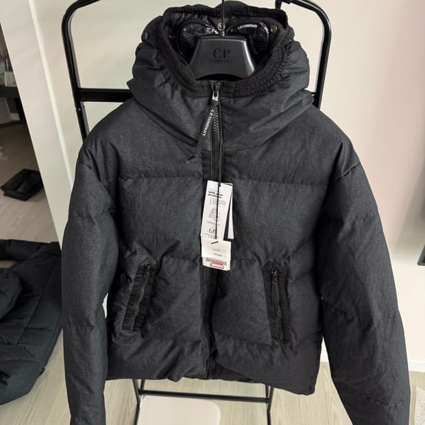 cp컴퍼니 23fw 코테드 co-ted 고글 패딩
