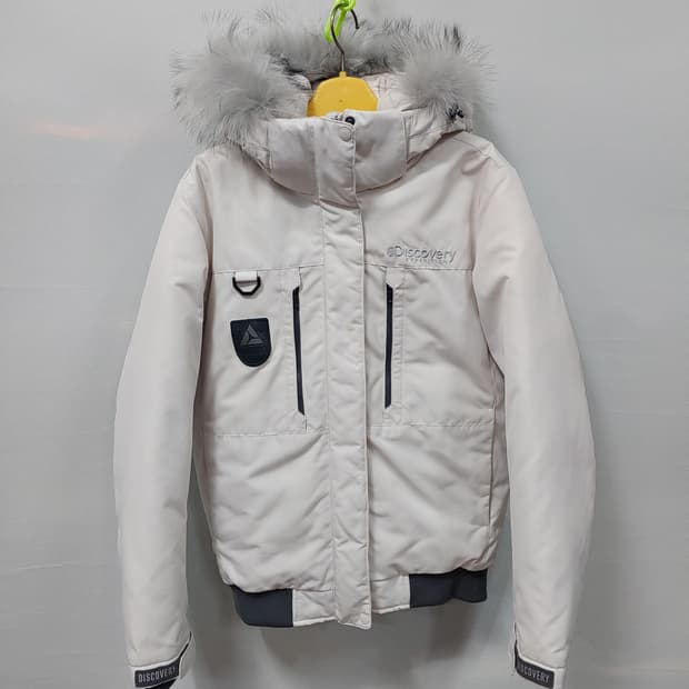 디스커버리 여성 숏 패딩 아이보리 여성90