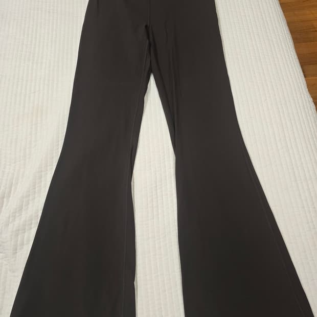 룰루레몬 부츠컷 레깅스