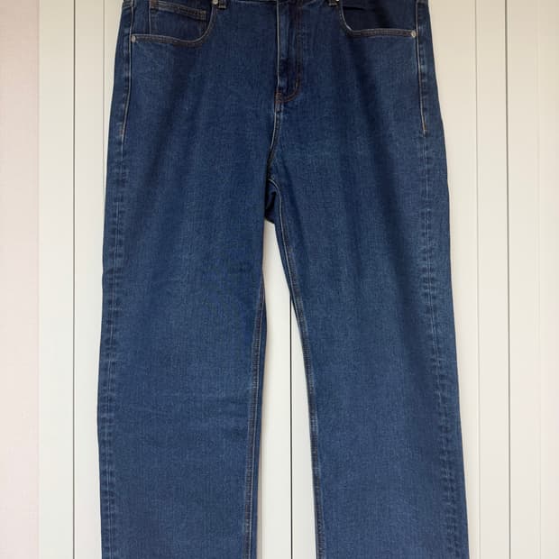 (42) 무신사 스탠다드 레귤러 핏 데님 팬츠 미디엄 인디고