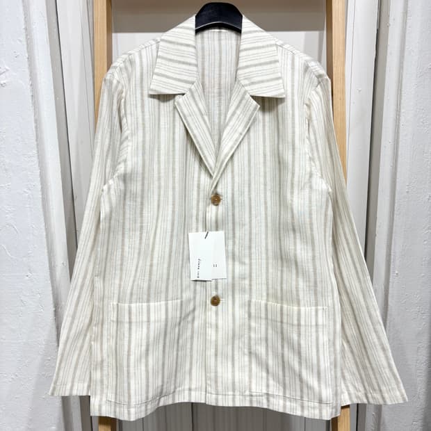 [새상품] 린넨 스트라이프 블레이저