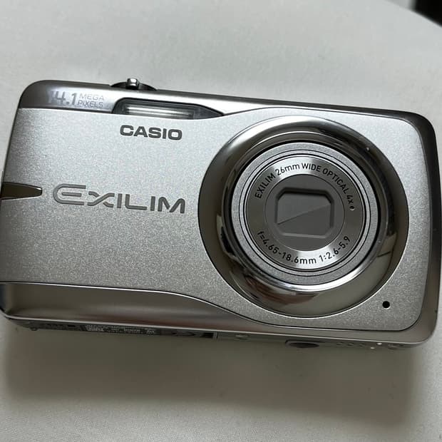 카시오 엑슬림 Z550 디지털카메라 디카